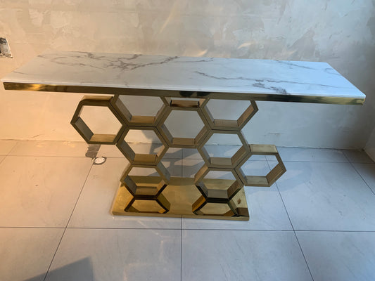 Sideboard 3