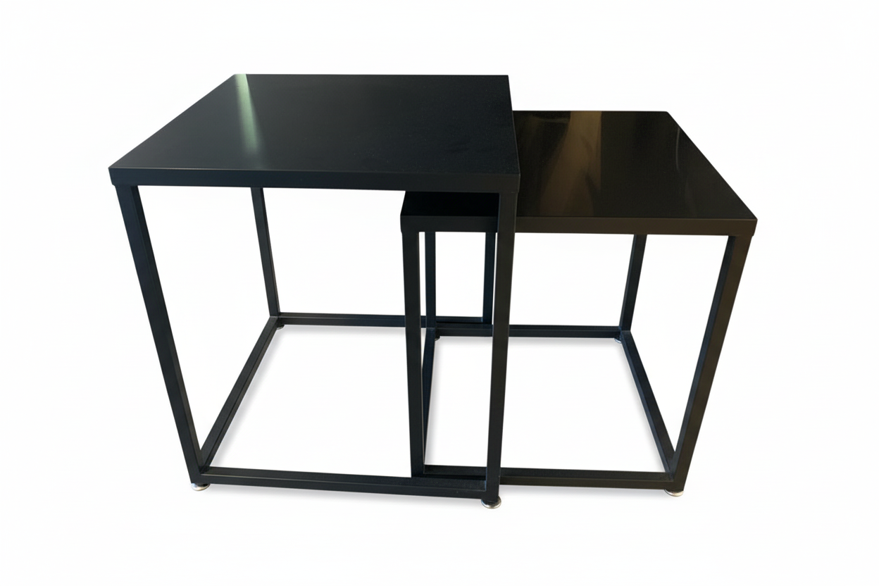 Piper Side table - side view